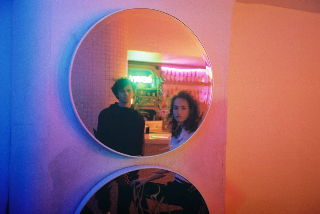 Brooklyn’s Pecas share silky smooth nightcap track “Matchstick”